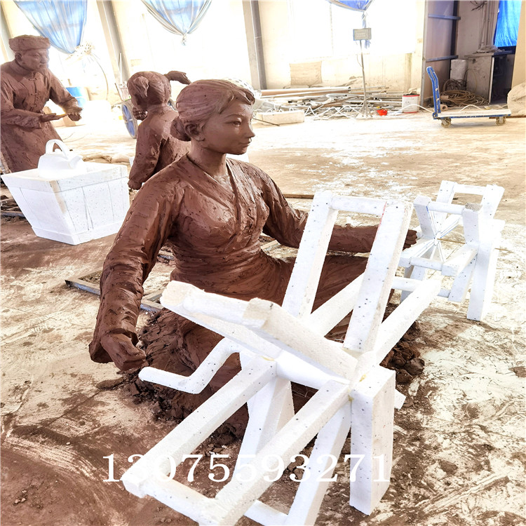 安庆雕塑公司：玻璃钢管道现状及特点